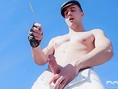 Mason Lear – Fetishmen: Tight Hard Stroking In The Desert